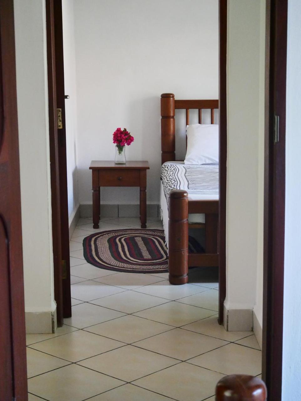 Diani Cottages Diani Beach Luaran gambar